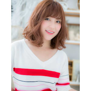 外国人風バレイヤージュ小顔ベージュピンク　フレンチカジュアル