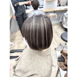 白髪ぼかし/ハイライトカラー/カラー/透明感/ハイライト