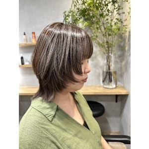 白髪ぼかし/ハイライトカラー/カラー/透明感/ハイライト