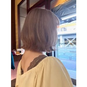 ピンクグレージュ×Bob