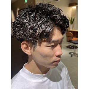 Eiji_ツイストスパイラルパーマ