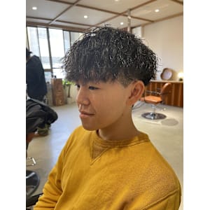 Yui_ツイストスパイラルパーマ