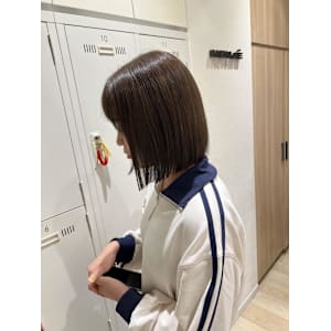 姫カットカールセミディシアーカラー