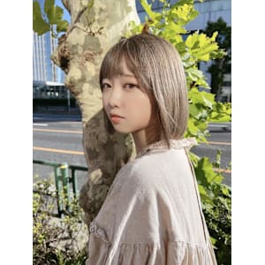 ボブ × ロイヤルミルクティーベージュ 担当 : KANZO