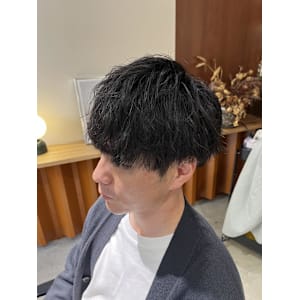 Eiji_緩めツイストパーマ