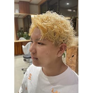 Yui_ブリーチツイストスパイラルパーマ