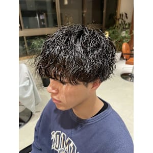 Eiji_波巻きパーマ