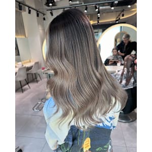 髪質改善サロンLond Melia×ロング