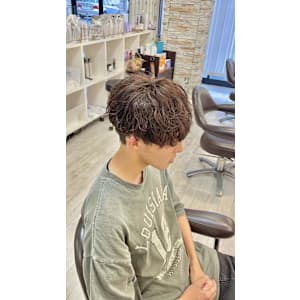 シャドウパーマ