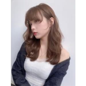 韓国風艶カラーロングレイヤー透明感暗髪大人可愛い