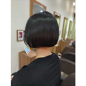 コンパクト×ミニボブ