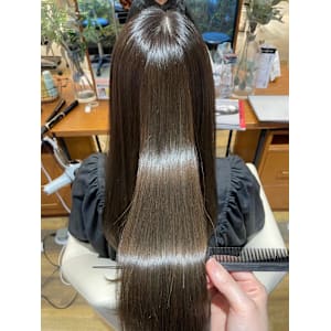 オリーブグレージュ髪質改善カラー☆小林