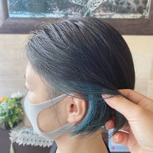 インナーカラーボブ