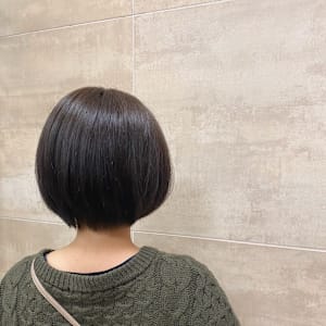 可愛い丸みショートボブ