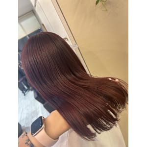 ダスティチェリーブラウン