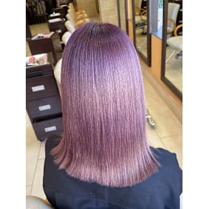 切りっぱなし外ハネ×ピンクラベンダー