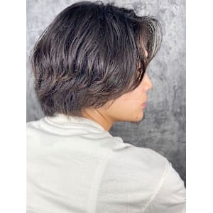 セミロングセンターパート