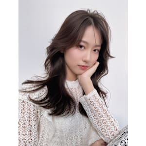 レイヤーロング美髪くびれワンカールシルキーグレージュ