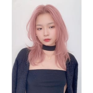 レイヤーロング美髪くびれワンカールペールピンク