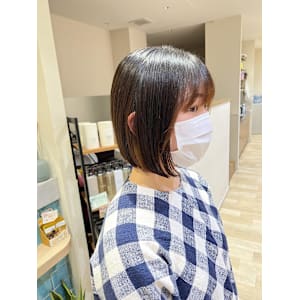 姫カットカールセミディシアーカラー