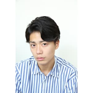 カット/ヘッドスパ/メンズ/眉毛/パーマ/マンツーマン