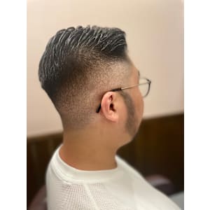 フェード　理容室　床屋　五反田