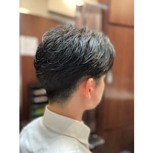 2ブロックショートスタイル　理容室　床屋　五反田