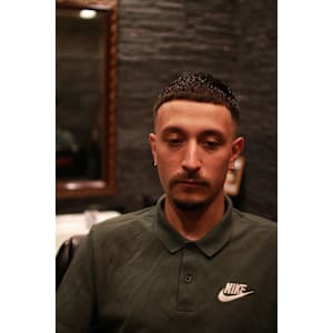 スキンフェード【五反田】＜理容室＞/メンズ/ショート/個室＞