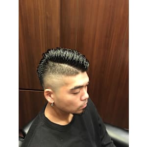 震災スキンフェード