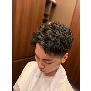 形状記憶パーマ《五反田／理容室/バーバー/ビジネス》
