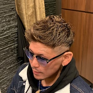 スキンフェード×ジェットモヒカン×ライン