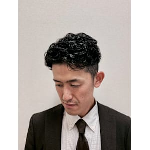 ビジネスパーマスタイル