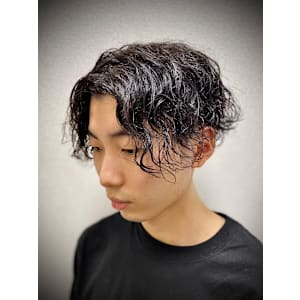 センターパートナチュラルパーマ