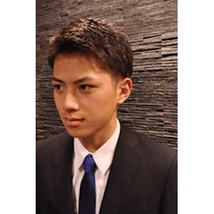 ツヤ感大人のビジネス七三