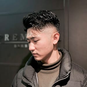 スキンフェード《五反田／理容室/バーバー/ビジネス》