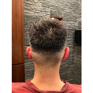 スポーツ刈り×フェード - HIRO GINZA HAIR SALON 上野店【ヒロギンザ ヘアサロン ウエノテン】掲載中