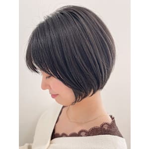 ナチュラルショートボブ