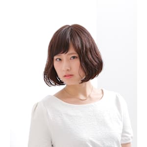 美人ボブで旬顔に