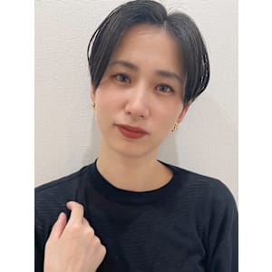 センターパートベリーショート