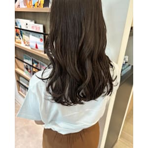 【きょうこ】赤み消しカラー/大人可愛いブラウンベージュ