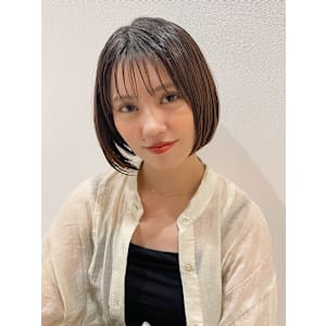 シースルーバングミニボブ