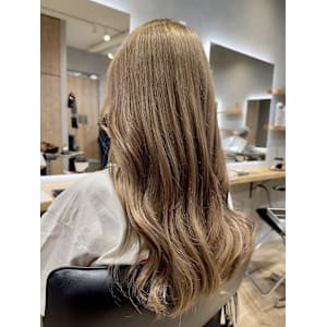 20代/30代/ロング/ミルクティー/透明感/ダブルカラー