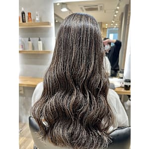 20代/30代/ロング/ハイライトカラー/透明感/グレージュ