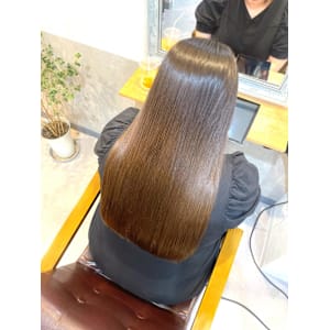 伊藤【髪質改善ストレート】