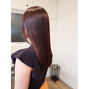 大人の艶髪に優しい縮毛矯正&トリートメント（志茂/ 