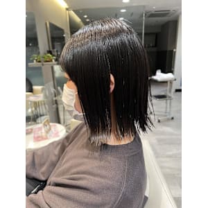 姫カットカールセミディシアーカラー