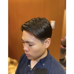ツーブロック ビジネスショート 理容室
