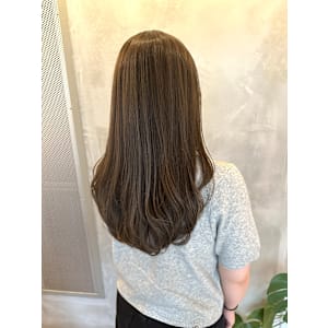 池袋 イルミナカラー 透明感カラー つや髪 アッシュ♪