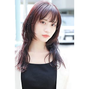 上品なレイヤースタイル