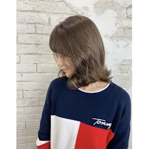 グレージュ/ベージュカラー【池袋・池袋東口・池袋駅】